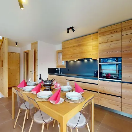 Chalet In Les Agettes With Terrace 木屋 *